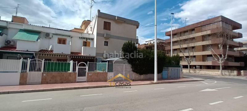 Foto e7b6db18-32ef-43bf-a358-0b012c66414d. Casa a avenida albacete 117 a Gran Playa Santa Pola