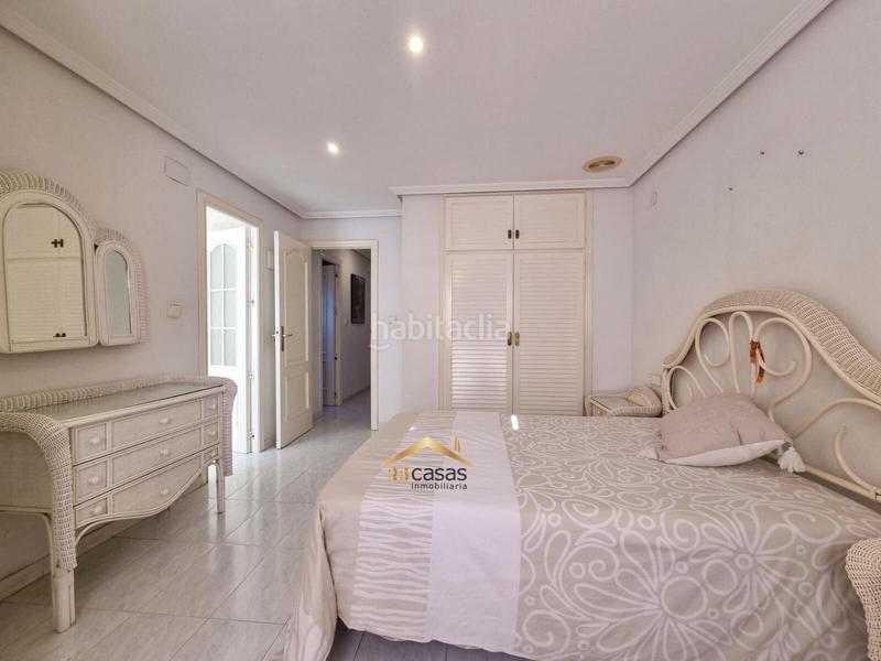 Foto 7f20e4e2-1e77-409a-9c79-8d37fe975a1f. Doppelhaus mit heizung parking in Noroeste Santa Pola