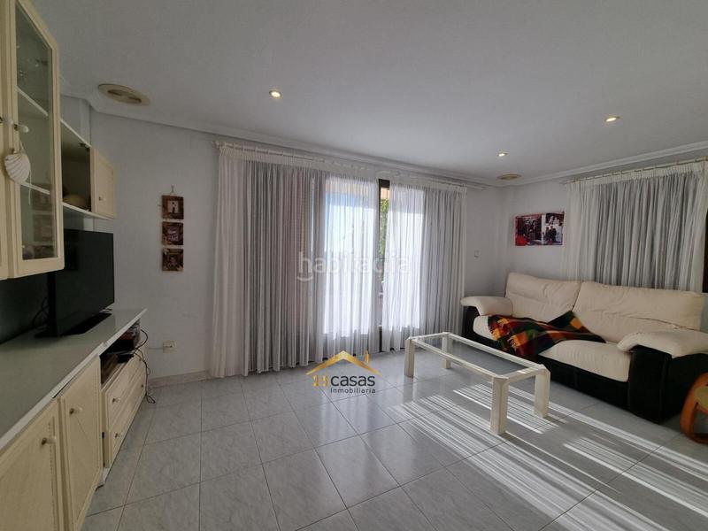 Foto caf7a834-188a-49d0-9d79-286919ae708a. Doppelhaus mit heizung parking in Noroeste Santa Pola