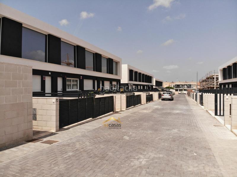 Foto 35b1f8bc-dbc5-4771-8294-68290c9f35d7. Casa con riscaldamento parcheggio piscina in Monte y Mar Santa Pola