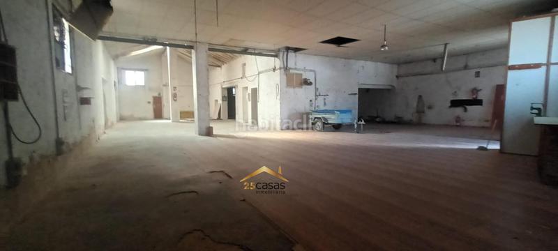 Foto 5f7831fe-92f9-4ef4-ad83-8cec68505278. Capannone industriale in Pinoso