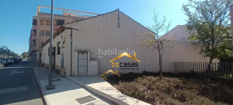 Foto dff3ea47-2f44-4aea-a353-5f3ddfd9aa7e. Capannone industriale in Pinoso