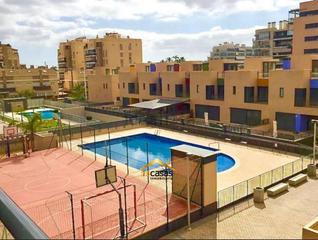 Apartament  Calle josé luis navarro campello. Vive en una urbanización de ensueño y con todas las comodidades