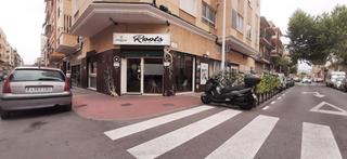 Transfer Business premise in Calle calle de antonio moya albadalejo 15. Emblematico bar de barrio en traspaso