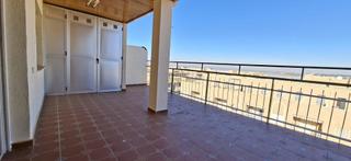 Apartamento en Avenida de ronda 43. Ático con atardecer de en sueño