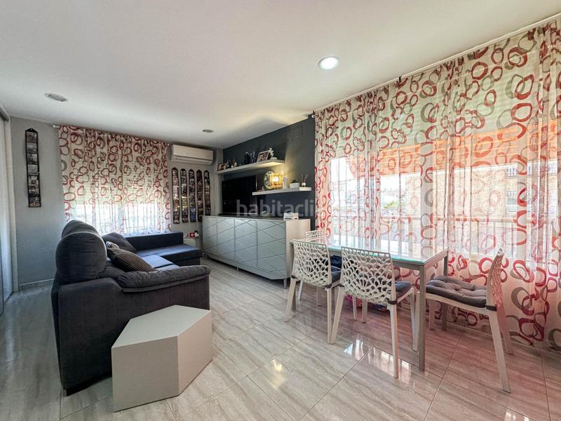 Foto 8a1df813-8d91-404f-8ccc-cc9dc9e23a33. Apartament a calle castellon 12 a Centro Santa Pola