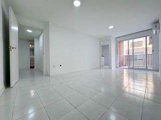 Appartement à Calle san jose 35. Vivienda reformada