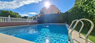 Casa  Calle canarias 10 bl, 7. La vivienda que buscas con vistas al mar y solárium privado en g
