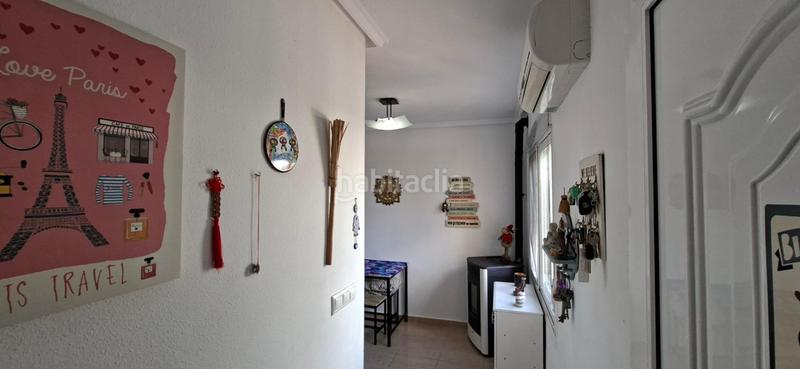 Foto 8001bcfa-1bb8-4d8d-b40a-05ea1a5df0e7. House in calle canarias 10 bl in Monte y Mar Santa Pola