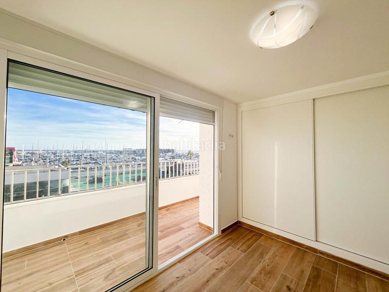 Foto 13fcba14-ee16-4dfe-bfcd-008f31e2cc00. Appartement dans pasaje granada 1 dans Centro Santa Pola