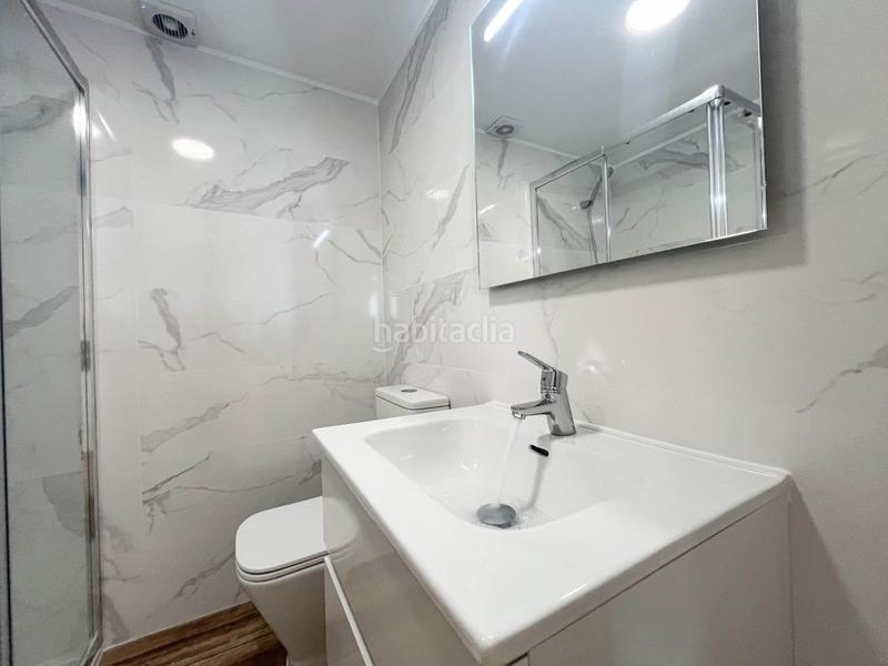 Foto 2db9841a-a866-47ea-b38d-3943b46b5528. Appartement dans pasaje granada 1 dans Centro Santa Pola