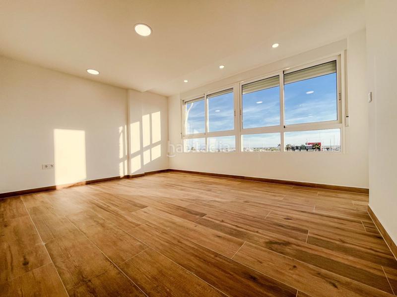 Foto 35b49452-7a06-4ad6-8ab7-c1248f983365. Appartement dans pasaje granada 1 dans Centro Santa Pola