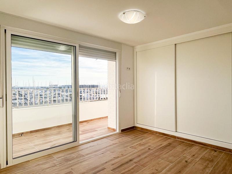 Foto 83c578a5-0d4e-4b06-8490-e7147c0c67c8. Appartement dans pasaje granada 1 dans Centro Santa Pola