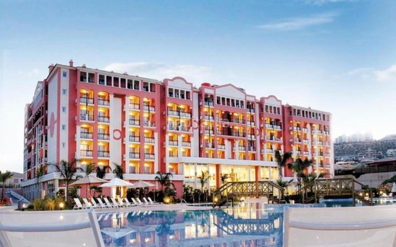 Foto 4014203f-ed0c-4496-8b40-685880518dc9. Casa en calle del vespre 10 atención inversores en Mutxamel