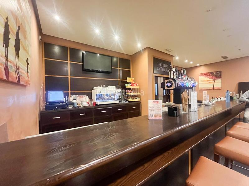 Foto e43b7ec5-3db8-4584-bffa-7a7a37414e61. Casa en calle del vespre 10 atención inversores en Mutxamel