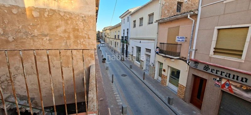 Foto ea21f651-b4fd-46e0-8860-337627595fc2. Casa amb aparcament a Pinoso