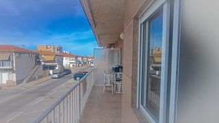 Apartament  Calle elda. Apartamento zona tamarit con gran terraza