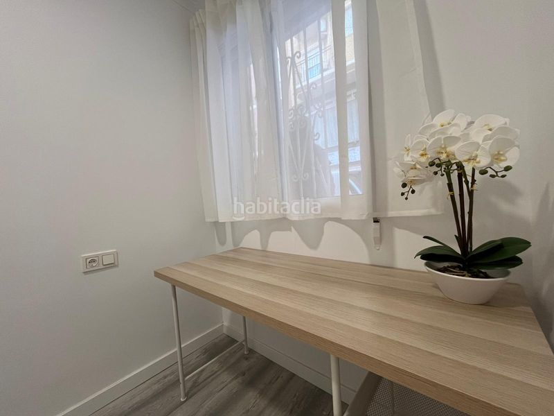 Foto 242f6357-8836-4f3c-ba4e-e75d157103cd. Apartament amb calefacció a Centro Santa Pola