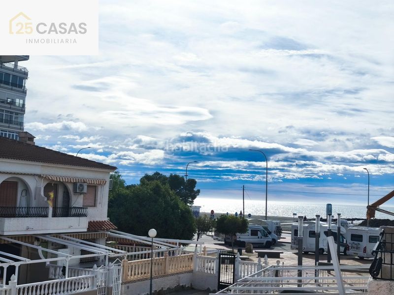 Foto bfe48f8b-d04c-498b-aeba-cfe6a4178793. Casa amb aparcament a Playa Tamarit-Playa Lissa Santa Pola