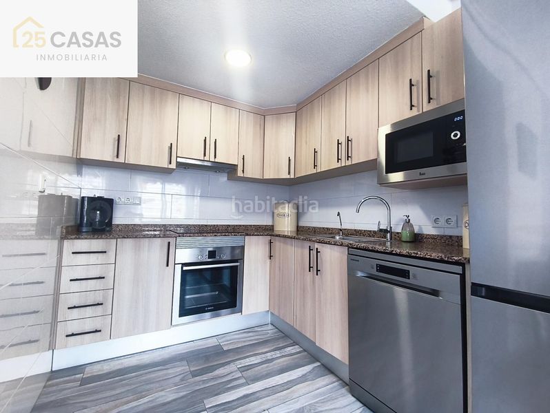 Foto c2030352-5223-4dfd-85ae-63a975609e31. Casa amb aparcament a Playa Tamarit-Playa Lissa Santa Pola