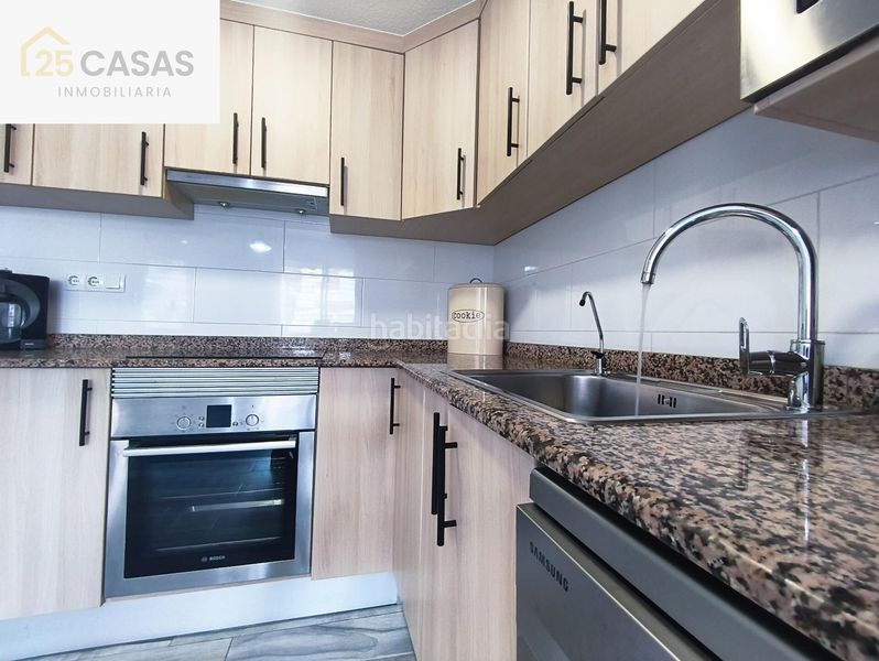 Foto e5574c0e-571d-458f-a8df-d9c4f6b854fe. Casa amb aparcament a Playa Tamarit-Playa Lissa Santa Pola