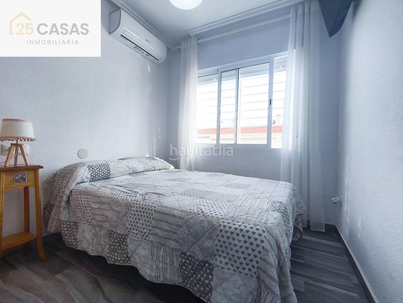 Foto f5541d45-74a7-44bd-a01f-e255ce556b6c. Casa amb calefacció aparcament a Playa Tamarit-Playa Lissa Santa Pola
