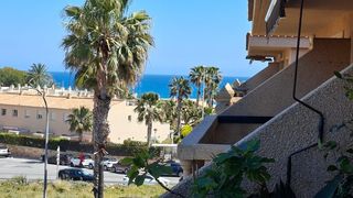 Apartamento en Calle de carreters 1. Tu vivienda con vistas al mar y la  montaña
