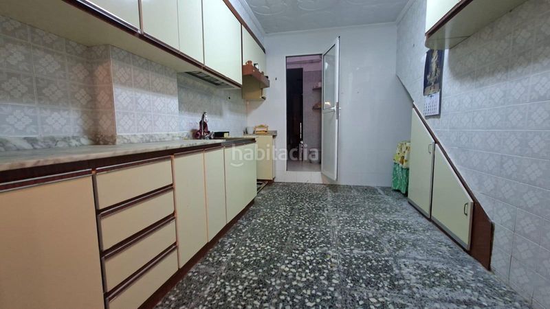 Foto 2036b48a-1bd5-4417-9caf-11d9fdc16f71. Casa amb aparcament a Centro Santa Pola