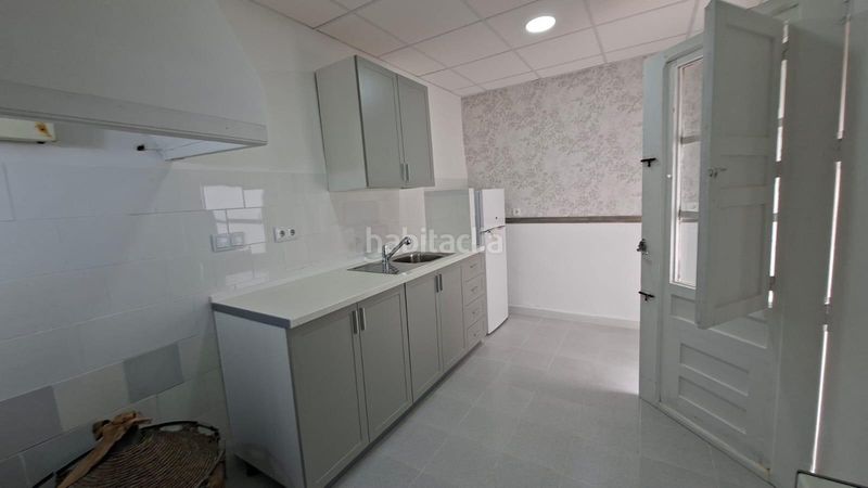 Foto 619e40f1-f95f-4681-8b5d-bfd57b589748. Masia a Pinoso
