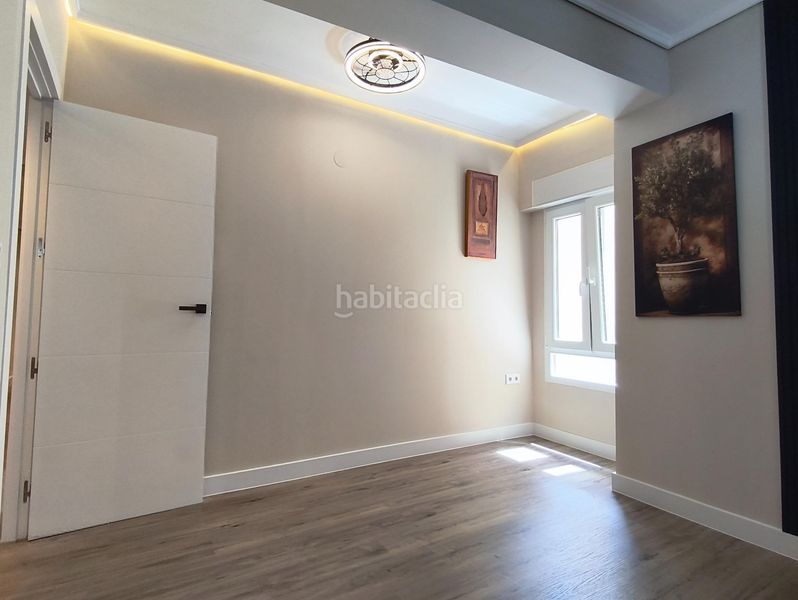 Foto 5ebd7d01-4181-45de-8aa8-8b529ef3a405. Apartament amb calefacció a Playa Levante Santa Pola