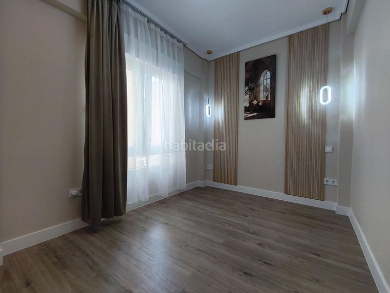 Foto 7e65066d-e309-4d00-9b98-a06c8c1dc4b2. Apartament amb calefacció a Playa Levante Santa Pola