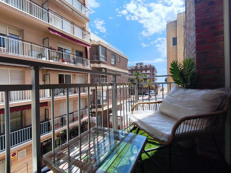 Foto af75f0e3-6649-447b-9130-ebf023aea4c8. Apartament amb calefacció a Playa Levante Santa Pola