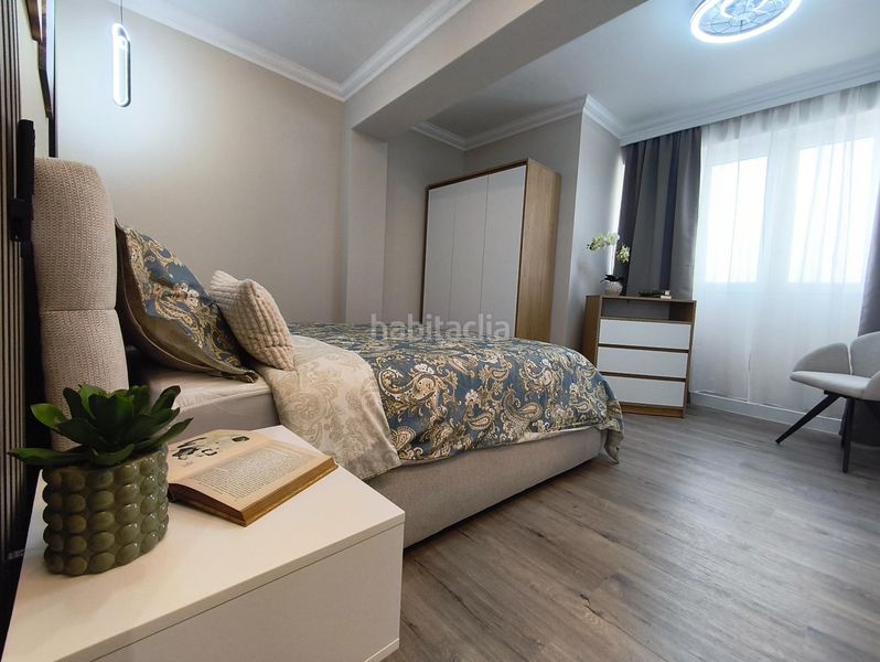 Foto dd7efe74-5c13-4e03-b0f8-7f44c3d06011. Apartament amb calefacció a Playa Levante Santa Pola