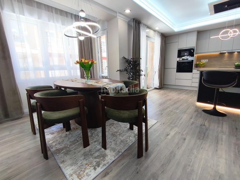 Foto ed636a7a-b777-44d0-96e0-4fe15163e5ac. Apartament amb calefacció a Playa Levante Santa Pola