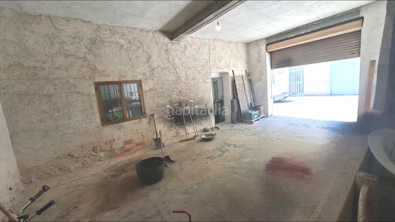 Foto c26adf39-c554-4c57-8d9a-dfaf5993198b. Masia amb aparcament a Monòver