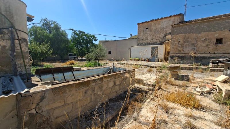 Foto daea504a-9500-40ec-8ad5-025a58292810. Masia amb aparcament a Monòver
