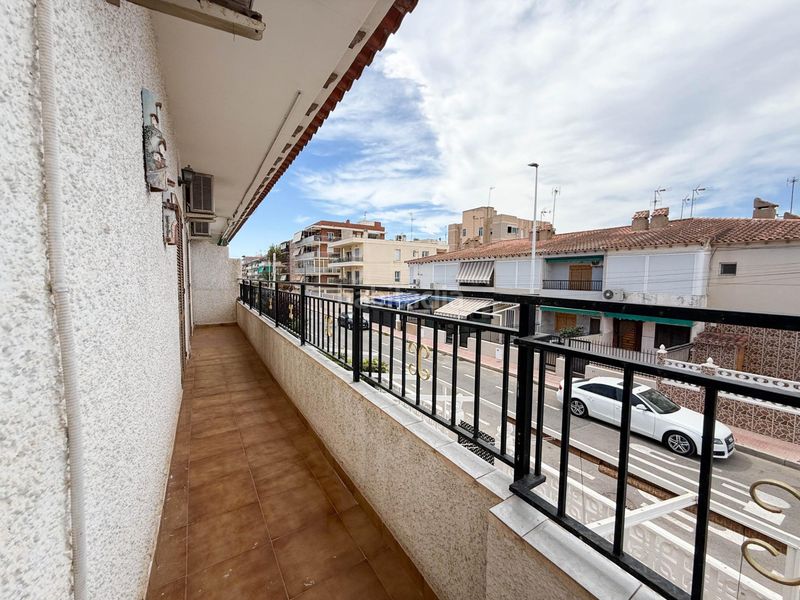 Foto ebf9c8f7-2cfe-4e3d-b2c3-2db5d9373557. Casa adossada amb calefacció aparcament a Gran Playa Santa Pola
