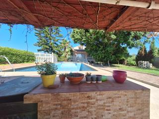 Masia a Sueca. Casa rustica para vivir todo el año