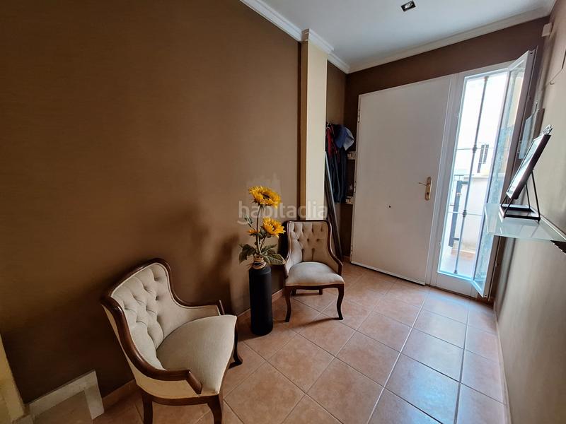 Foto c4609c95-846e-4e1c-9872-75db90a0a2cb. Casa adossada amb aparcament a Sueca Sueca