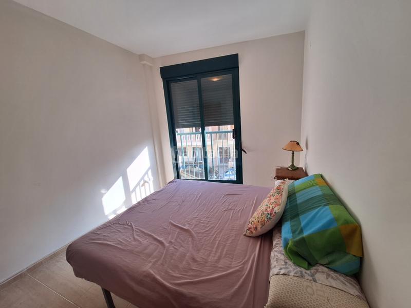 Foto b85ea51a-1584-4d5c-b710-a709ee92a7b9. Casa aparellada amb aparcament a Les Palmeres Sueca