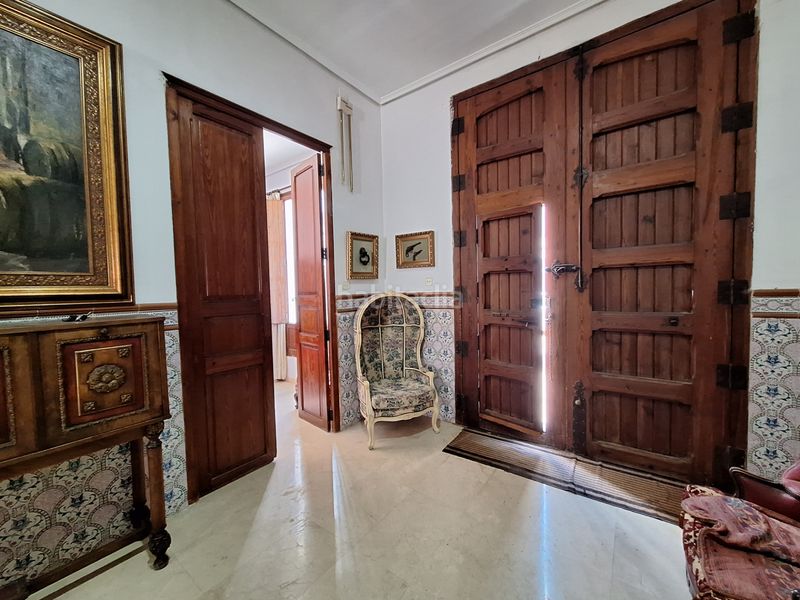 Foto bd88c4b3-113e-412b-af46-f5356209507f. Casa amb xemeneia a Estivella