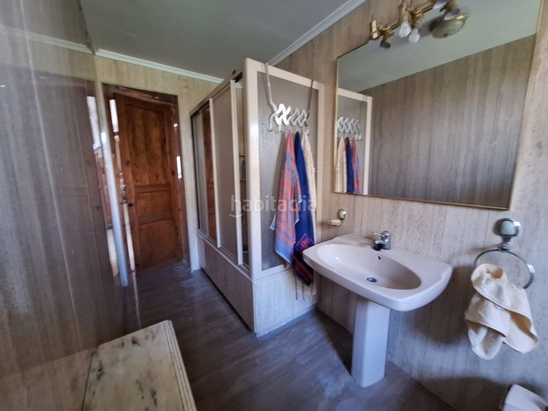 Foto e80b8860-b3fe-48d3-9d2d-4955504f0741. Casa amb xemeneia a Estivella
