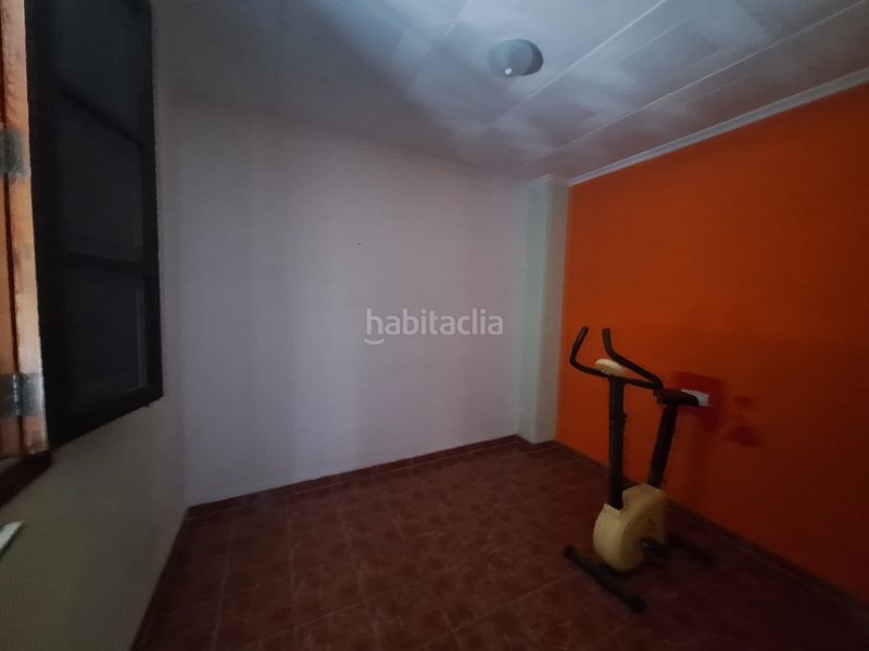 Foto 10422a3a-4e82-4c5f-bb0a-9e2746a3f414. Pis a Sueca Sueca