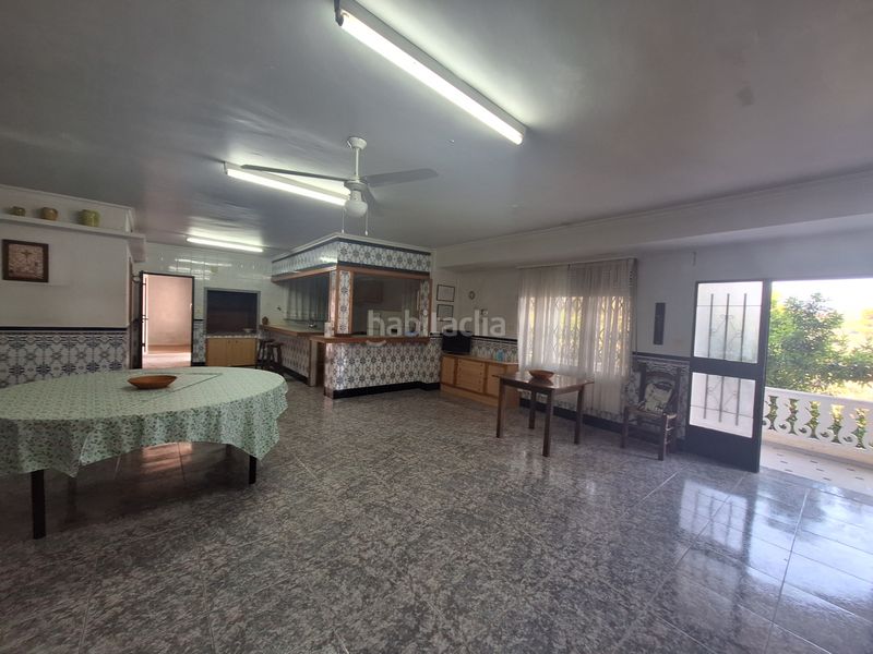 Foto d3839107-f79e-46a6-bd60-c00b60c05257. Xalet amb xemeneia piscina a Llaurí