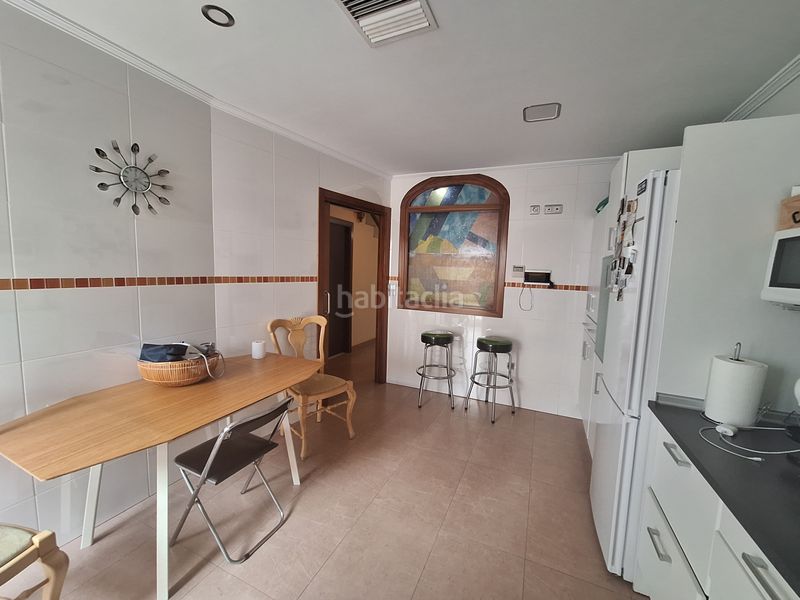 Foto df0833e9-b003-4b7c-85d8-95b747d69d7a. Casa adossada amb aparcament a Sueca Sueca