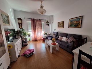 Planta baixa a Riola. Vivienda en planta baja de un edificio con garaje y trastero