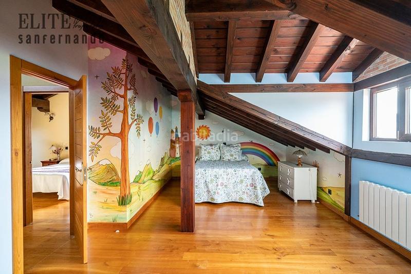 Foto 42bd05f6-e069-4794-8146-523b75861a24. Chalet avec chauffage parking piscine dans Santillana del Mar