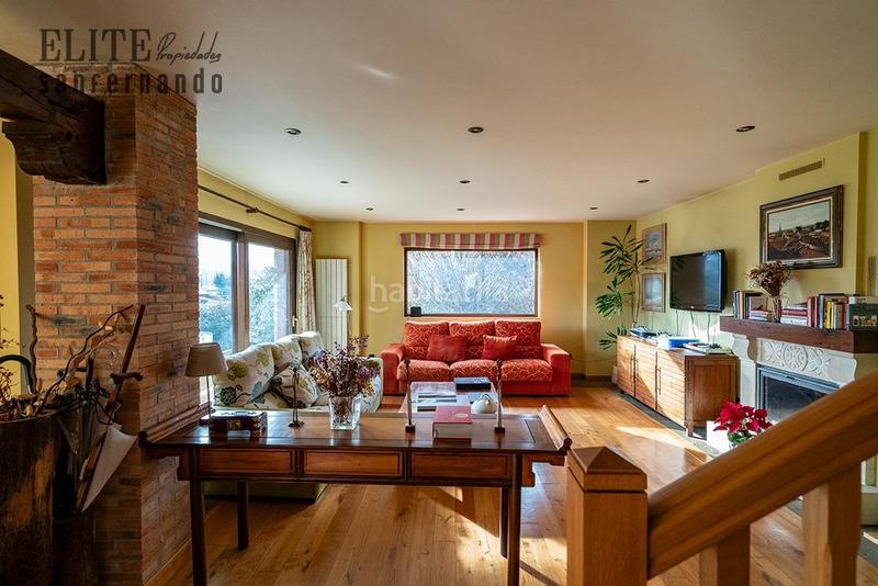 Foto 98bd90d7-df1d-4ee1-b239-c41d8b826629. Chalet avec chauffage parking piscine dans Santillana del Mar