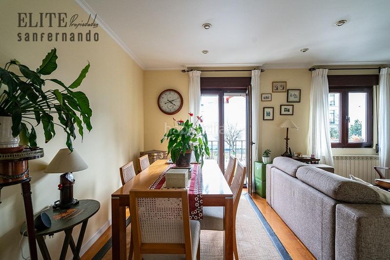 Foto bec76352-8b75-41fe-9651-8cbd96e3f7f9. Maison avec chauffage dans El Sardinero Santander