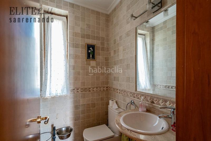 Foto 1c030d5f-408f-45d7-b9ab-92a9f62aca4c. Casa con riscaldamento parcheggio piscina in Langre Ribamontán al Mar